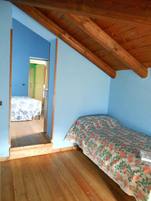 Azienda Agrituristica Risveglio Naturale Varese Ligure Pokoj fotografie
