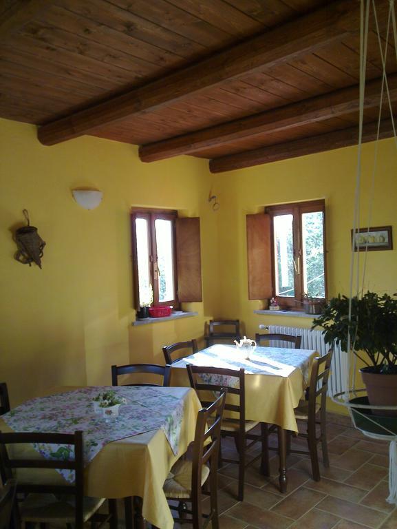 Azienda Agrituristica Risveglio Naturale Varese Ligure Exteriér fotografie