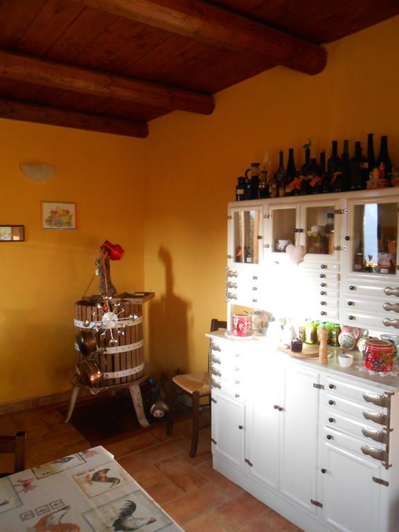 Azienda Agrituristica Risveglio Naturale Varese Ligure Exteriér fotografie