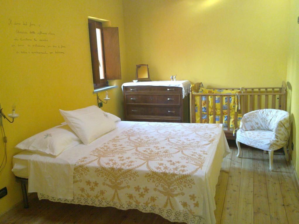 Azienda Agrituristica Risveglio Naturale Varese Ligure Pokoj fotografie